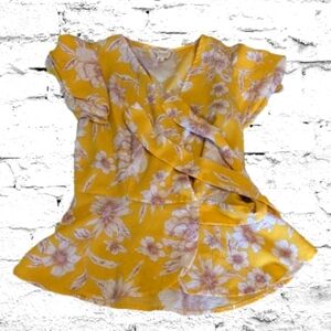 Meraki Golden Plum Cherry Blossom Flutter Sleeve Wrap Blouse ✨ 2 /$15 ✨